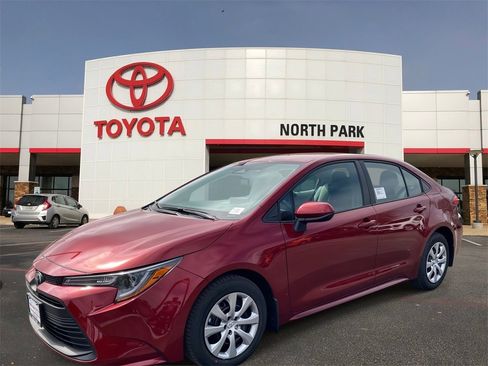 New 2026 Toyota Corolla LE image 1