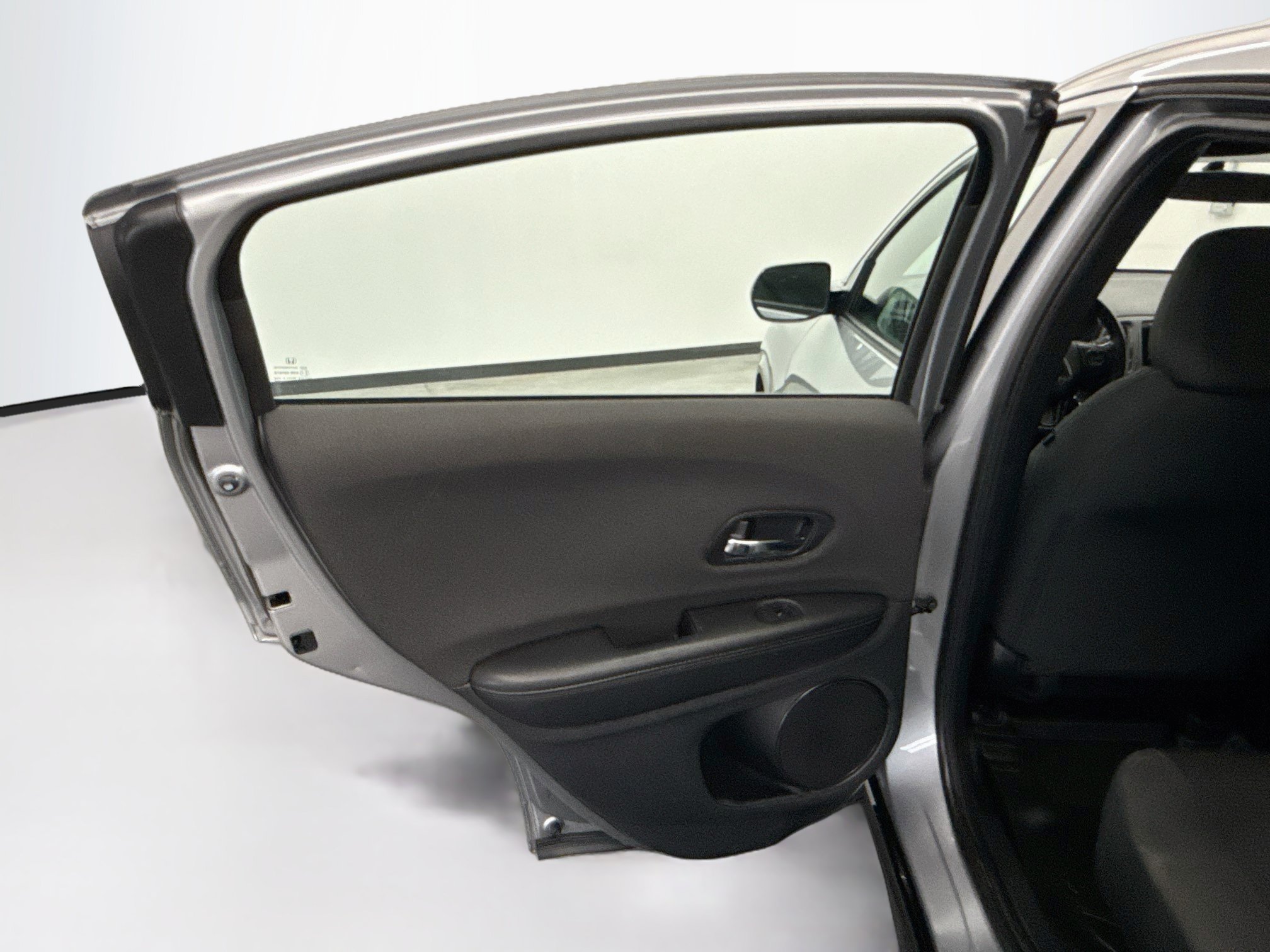 Used 2020 Honda HR-V Sport image 24