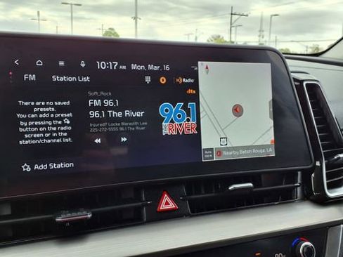 Used 2024 Kia Sportage EX image 24