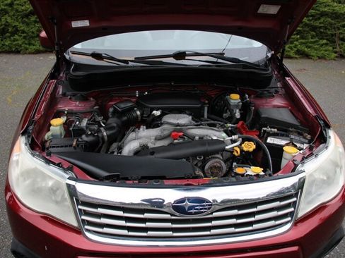 Used 2010 Subaru Forester 2.5X Premium w/ Popular Equipment Group 5B image 19