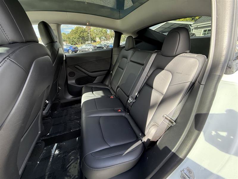 Used 2023 Tesla Model Y Performance AWD/4WD image 15