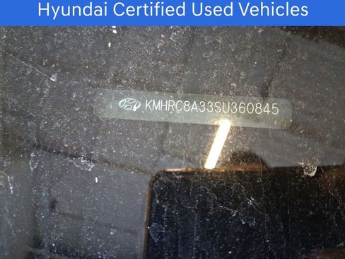 Certified 2025 Hyundai Venue SEL image 36