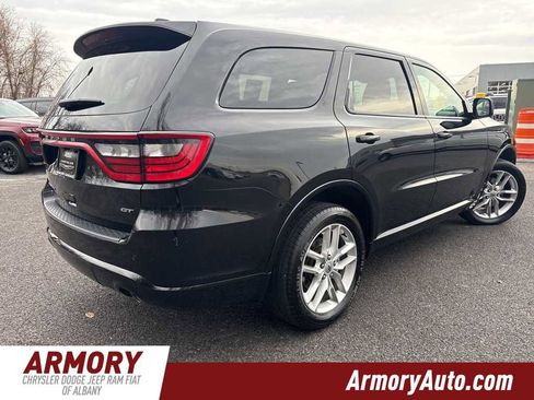 Used 2023 Dodge Durango GT image 4