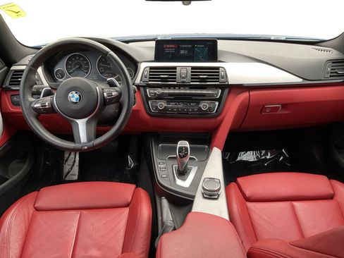 Used 2017 BMW 440i Coupe w/ Technology Package RWD image 10