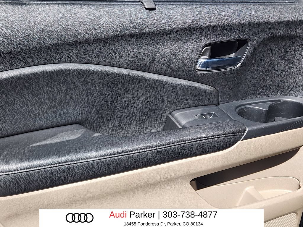 Used 2016 Honda Pilot Touring image 15