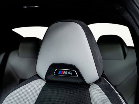 Used 2026 BMW M4 Competition w/ Executive Package image 29