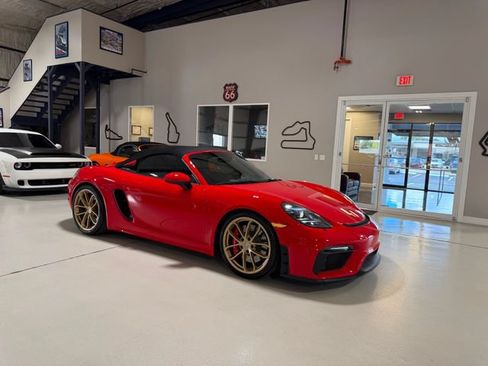 Used 2022 Porsche 718 Boxster Spyder RWD image 68