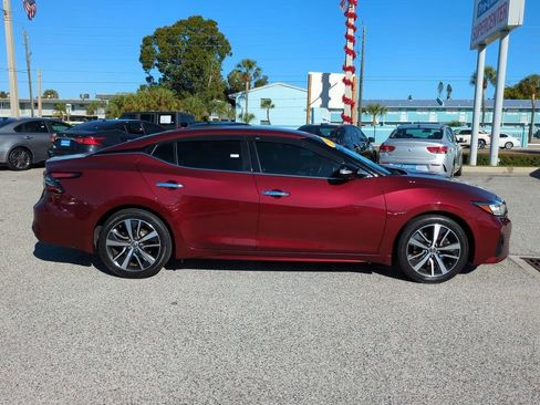Used 2019 Nissan Maxima 3.5 SV w/ Floor Mat Group image 4