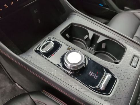 Used 2024 Jeep Wagoneer Launch Edition image 28