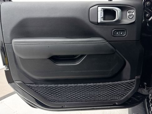 Used 2023 Jeep Wrangler Unlimited Sahara w/ Cold Weather Group image 35