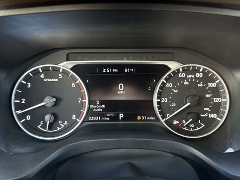 Used 2023 Nissan Rogue SV w/ SV Premium Package AWD/4WD image 17