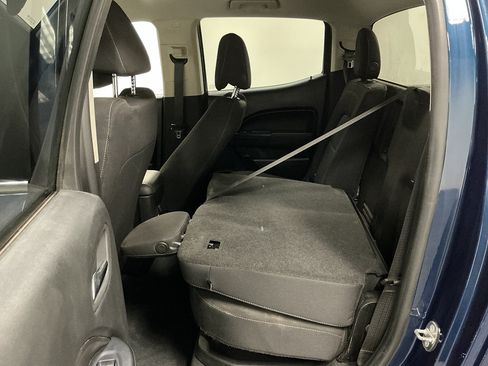 Used 2020 Chevrolet Colorado LT AWD/4WD image 23
