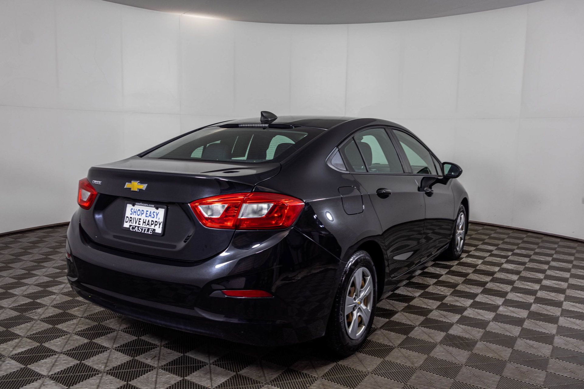 Used 2017 Chevrolet Cruze LS FWD image 13
