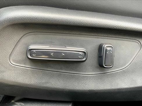 Used 2025 Acura ADX AWD image 19