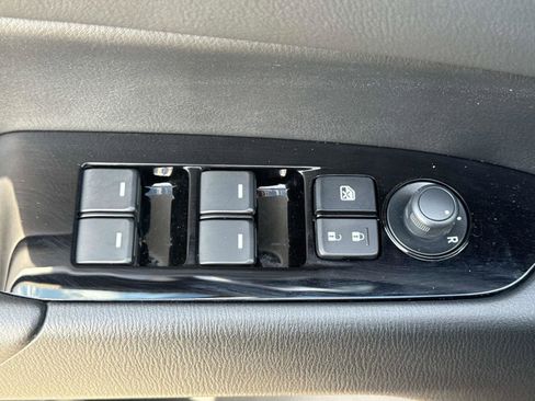 Certified 2025 MAZDA CX-5 AWD 2.5 S w/ Select Package image 17