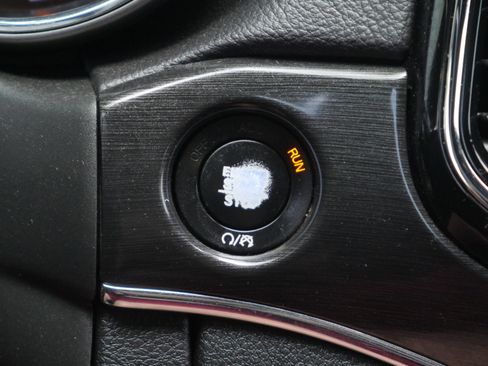 Used 2020 Jeep Grand Cherokee Trailhawk AWD/4WD image 9