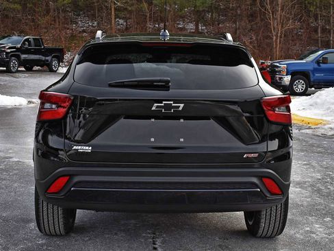New 2026 Chevrolet Trax RS w/ Sunroof Package image 7