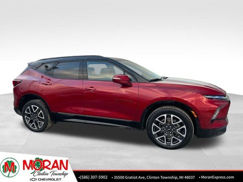 Certified 2023 Chevrolet Blazer RS w/ Enhanced Convenience Package image 8