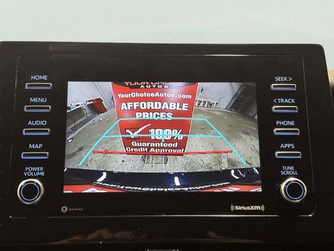 Used 2021 Toyota Camry SE FWD image 24