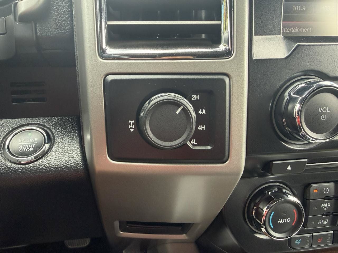 Used 2015 Ford F150 Lariat AWD/4WD image 11