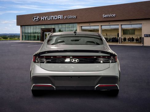 New 2026 Hyundai Sonata Blue FWD image 6