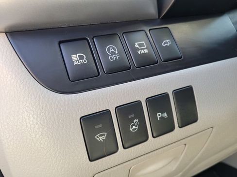 Used 2017 Toyota Highlander Limited Platinum AWD/4WD image 17