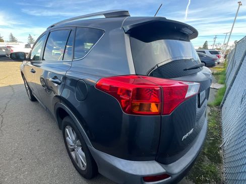 Used 2013 Toyota RAV4 Limited image 4