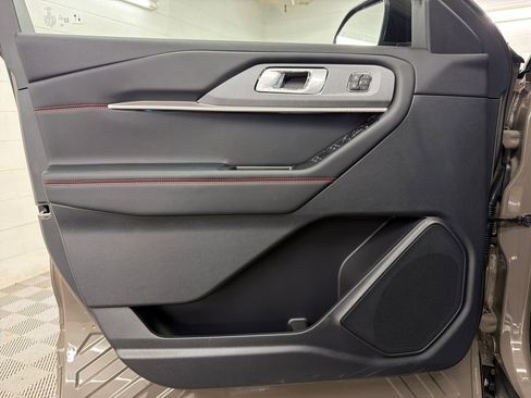 New 2026 Ford Explorer ST image 15