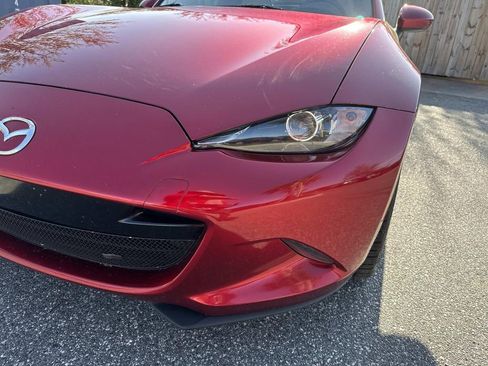 Used 2019 MAZDA MX-5 Miata RF Grand Touring image 10