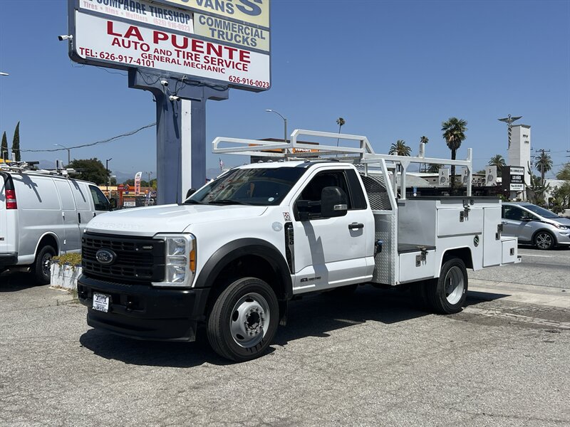 Used 2023 Ford F550 2WD Regular Cab Super Duty image 1