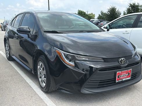 Certified 2024 Toyota Corolla LE FWD image 3