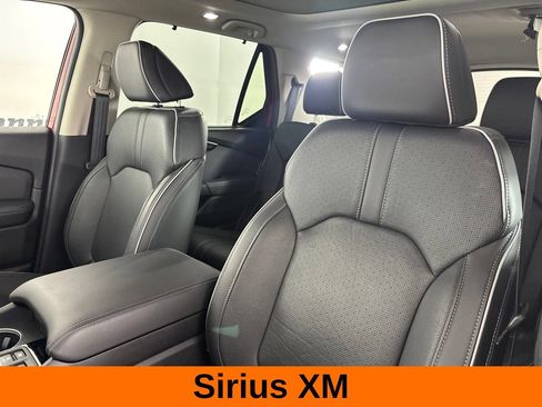 Used 2025 Honda Pilot Elite image 15