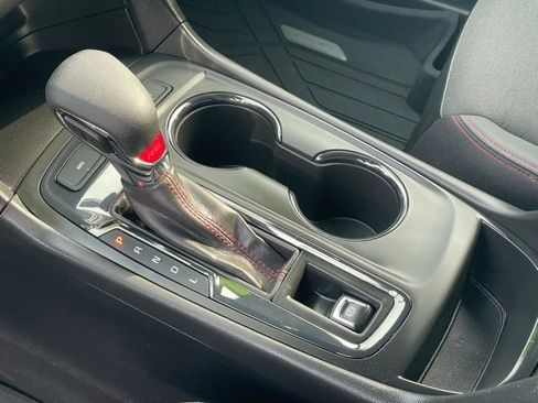 Used 2023 Chevrolet Equinox RS image 23