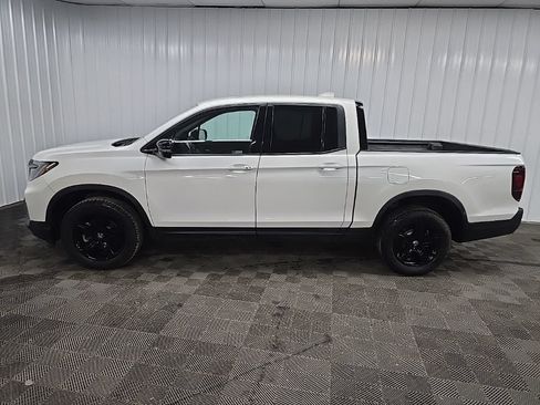 Used 2023 Honda Ridgeline Black Edition image 5