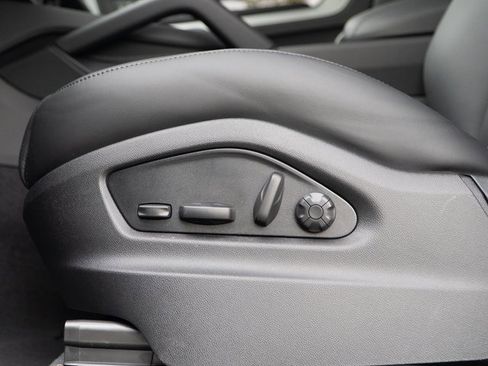 New 2026 Porsche Cayenne Coupe image 20