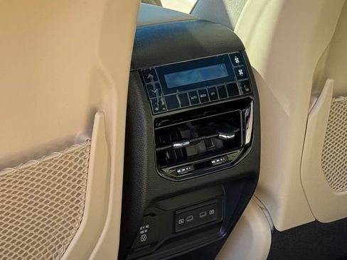 New 2026 Jeep Grand Cherokee L Limited AWD/4WD image 28