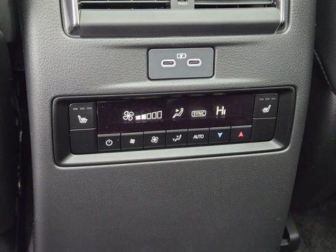 New 2026 MAZDA CX-90 3.3 Turbo w/ Premium Sport Pkg image 18