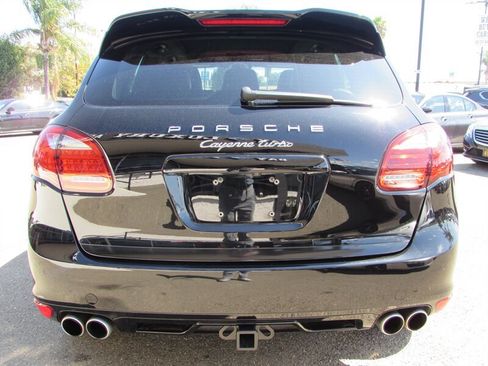 Used 2012 Porsche Cayenne Turbo AWD/4WD image 6