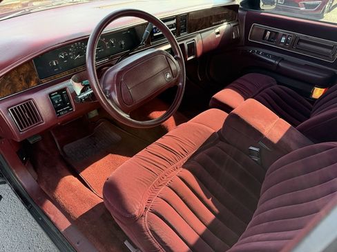 Used 1993 Buick Roadmaster Estate image 18