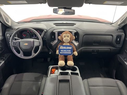 Used 2023 Chevrolet Silverado 1500 Custom image 18