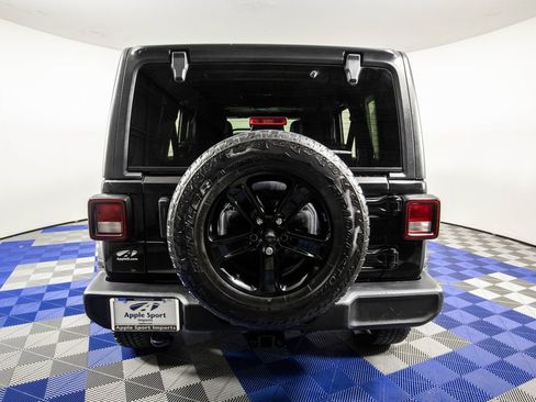 Used 2021 Jeep Wrangler Unlimited Sport AWD/4WD image 5