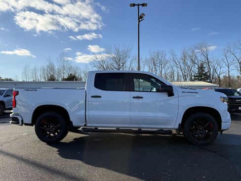 Used 2023 Chevrolet Silverado 1500 RST w/ Redline Edition image 4
