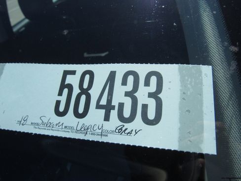 Used 2018 Subaru Legacy 3.6R Limited image 30