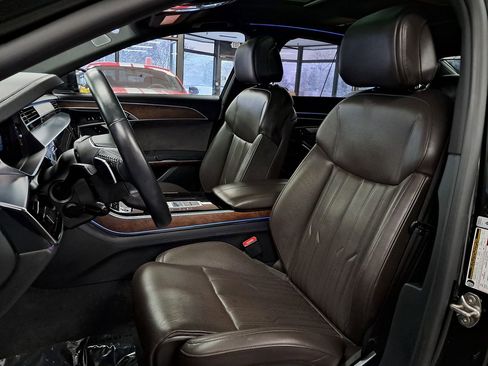 Used 2021 Audi A8 L 4.0T w/ Executive Plus Package image 9