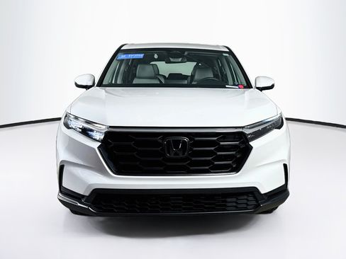 Used 2024 Honda CR-V LX image 3