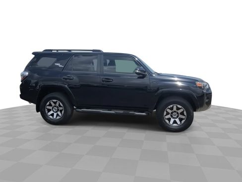 Used 2020 Toyota 4Runner TRD Off-Road Premium w/ Moonroof Package AWD/4WD image 9