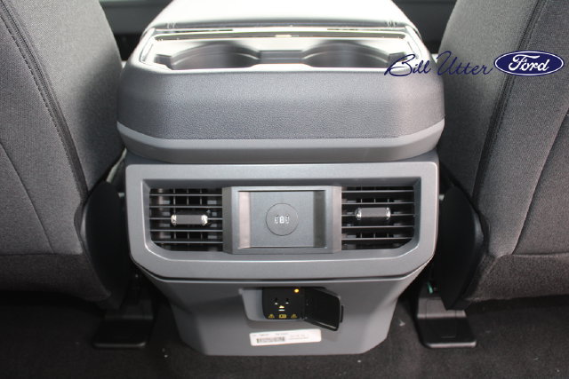 New 2027 Ford F250 XLT w/ XLT Premium Package AWD/4WD image 9