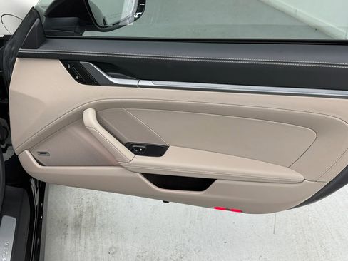 Used 2025 Porsche 911 Carrera image 12