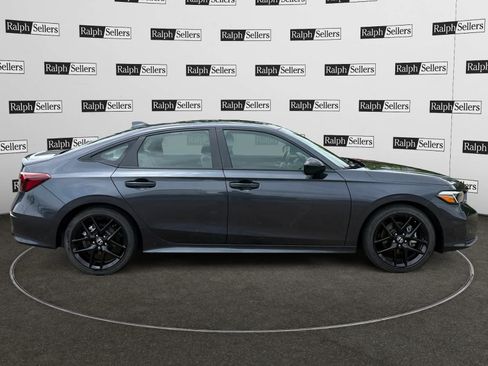 Used 2025 Honda Civic Sport image 7