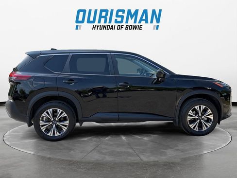 Used 2023 Nissan Rogue SV AWD/4WD image 7